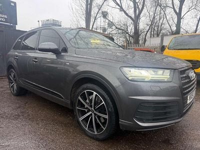 Used Audi Q7 S-Line 2019 Grey SUV
