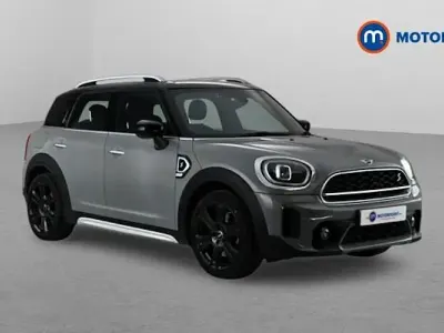 Usado Mini Cooper S Exclusive 178 HP (130 kW) 2022 Citadino