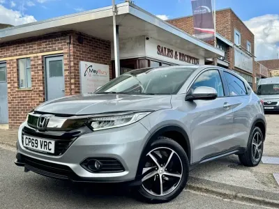 Używany Honda HR-V SE 130 KM (95 kW) 2019 Srebrny SUV
