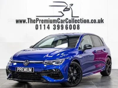 Used VW Golf VIII R 2022 Lapiz blue Hatchback