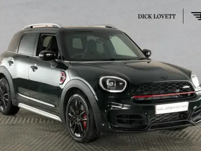 Used Mini John Cooper Works Countryman 302 HP (222 kW) 2024 Green SUV