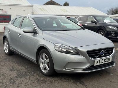 Used Volvo V40 SE 150 HP (110 kW) 2015 Silver Hatchback