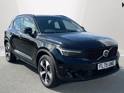 Usado Volvo XC40 Plus 163 HP (119 kW) 2025 Preto SUV
