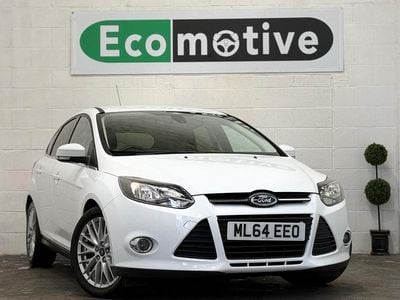 Used Ford Focus Zetec 125 HP (91 kW) 2014 White Hatchback