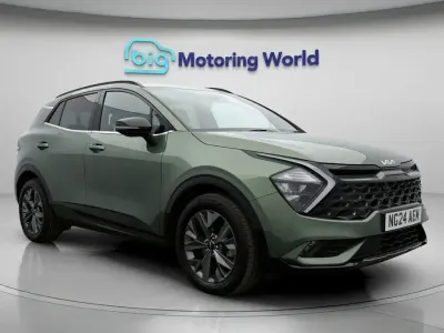 Used Kia Sportage GT-Line 136 HP (100 kW) 2024 Green SUV