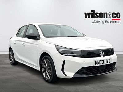 Used Vauxhall Corsa Design Edition 100 HP (73 kW) 2023 White Hatchback