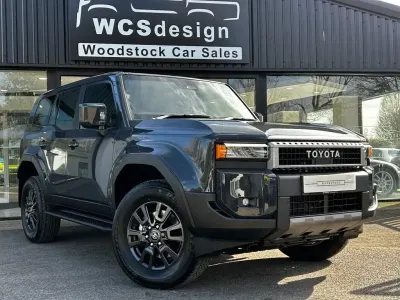Novo Toyota Land Cruiser 2026 Cinzento