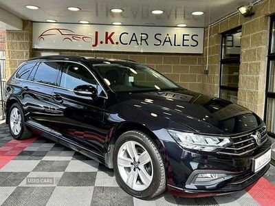 Used VW Passat SE 120 HP (88 kW) 2019 Black Estate