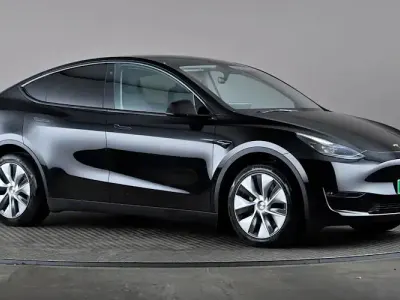 Usado Tesla Model Y Long Range AWD 286 kW (389 HP) 2025 SUV