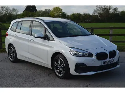 Usado BMW 218 Sport Line 2018 Branco Carrinha