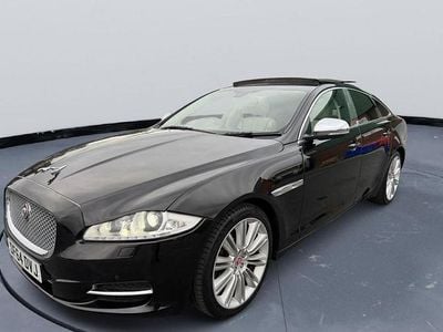 Jaguar XJ