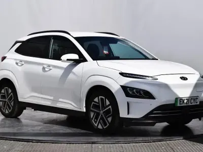 Used Hyundai Kona Premium 10 kW (14 HP) 2021 White SUV