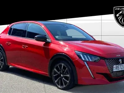 Used Peugeot 208 Premium 102 HP (75 kW) 2022 Red Hatchback