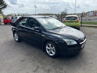 Used Ford Focus Ghia 100 HP (73 kW) 2005 Black Sedan