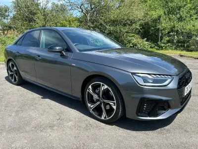 Used Audi A4 Black Edition 204 HP (150 kW) 2024 Grey Sedan