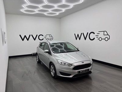 Used Ford Focus Style 120 HP (88 kW) 2016 Silver Hatchback