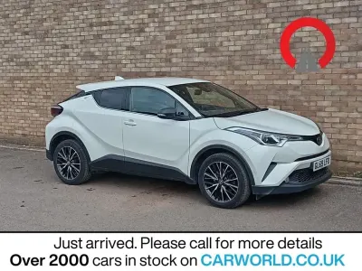 Second-hand Toyota C-HR 116 CP (85 kW) 2019 Alb SUV