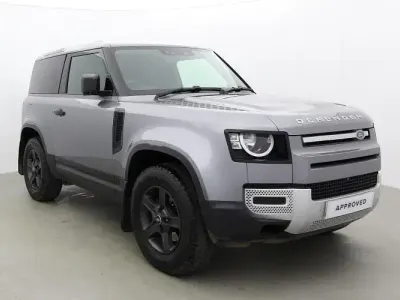 Used Land Rover Defender SE 200 HP (147 kW) 2021 SUV