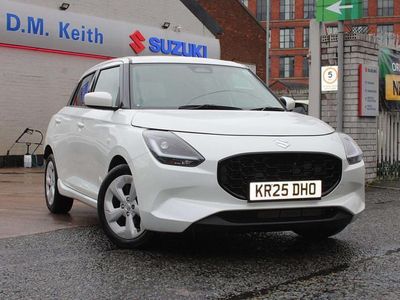 Used Suzuki Swift 2025 White Hatchback