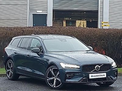 Used Volvo V60 Plus 197 HP (144 kW) 2025 Blue Estate