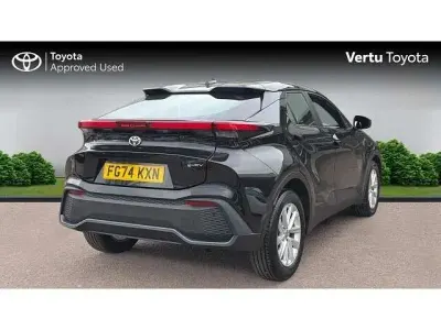 Used Toyota C-HR 140 HP (102 kW) 2024 Black SUV