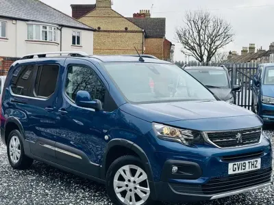 Gebraucht Peugeot Rifter Allure 131 PS (96 kW) 2019 Blau Van / Kleinbus