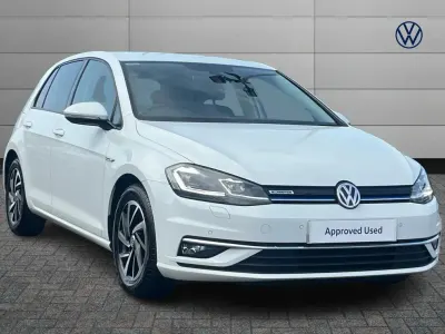 Used VW Golf VIII Edition 130 HP (95 kW) 2020 White Hatchback