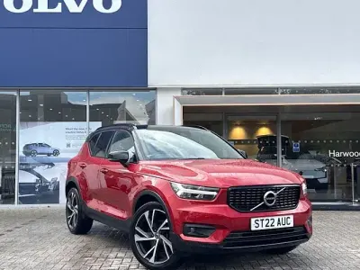 Used Volvo XC40 R-Design Pro 197 HP (144 kW) 2021 SUV