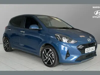 Używany Hyundai i10 Premium 77 KM (56 kW) 2025 Niebieski Hatchback