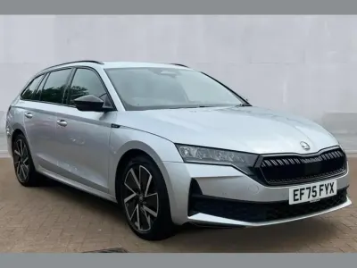 Used Skoda Octavia SportLine 147 HP (108 kW) 2025 Silver Estate