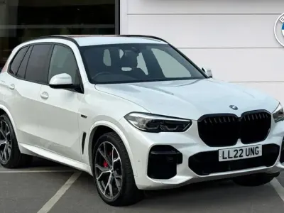 Begagnad BMW X5 M Sport 389 HK (286 kW) 2022 Vit SUV