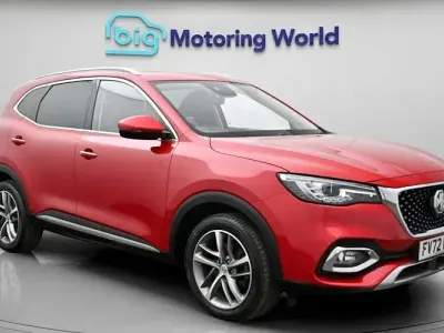 Usado MG HS Exclusive 162 HP (119 kW) 2023 Vermelho SUV