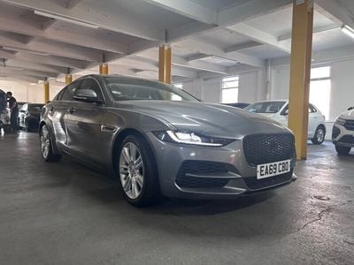 Jaguar XE