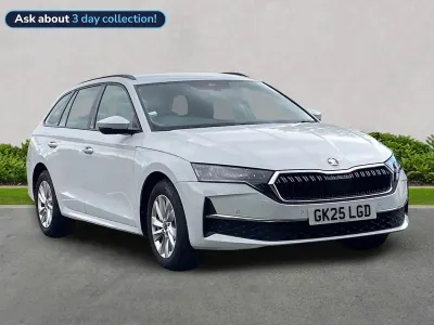 Used Skoda Octavia SE Technology 113 HP (83 kW) 2025 White Estate