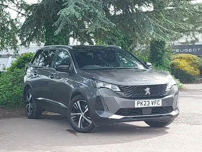 Second-hand Peugeot 5008 GTi 131 CP (96 kW) 2023 Gri SUV