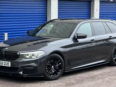 Usado BMW 525 M Sport 2018 Gris Familiar