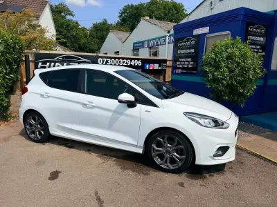 Used Ford Fiesta ST-Line 95 HP (69 kW) 2021 White Hatchback