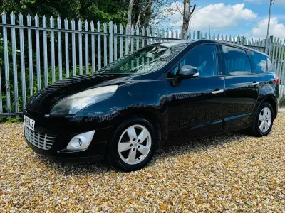 Used Renault Grand Scénic Dynamique 110 HP (80 kW) 2011 Black MPV
