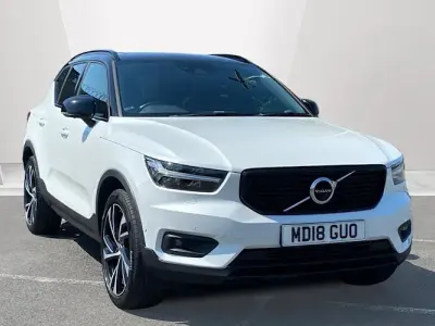 Used Volvo XC40 190 HP (139 kW) 2018 White SUV