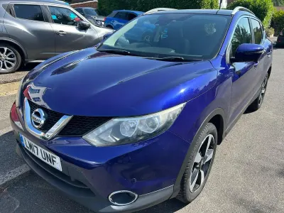 Used Nissan Qashqai N-Connecta 115 HP (84 kW) 2017 Blue SUV