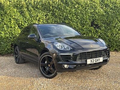 Used Porsche Macan 258 HP (189 kW) 2015 Black SUV