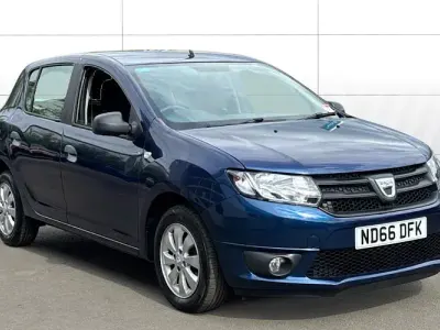 Używany Dacia Sandero Ambiance 90 KM (66 kW) 2016 Niebieski Hatchback