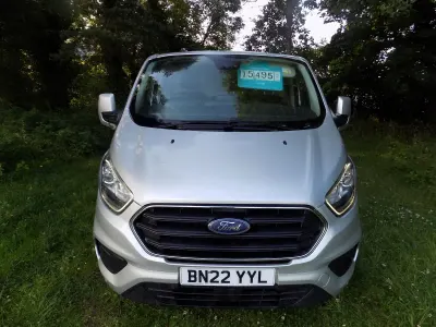 Used Ford Transit Custom Limited 130 HP (95 kW) 2022 Silver Van