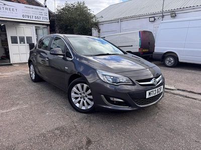Used Vauxhall Astra Elite 165 HP (121 kW) 2013 Grey Hatchback