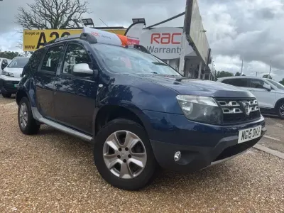 Used Dacia Duster Lauréate 110 HP (80 kW) 2015 Blue SUV