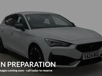 Used Cupra Leon 150 HP (110 kW) 2024 White Hatchback