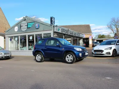 Used Toyota RAV4 147 HP (108 kW) 2003 Blue SUV