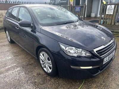 Used Peugeot 308 SW Active 115 HP (84 kW) 2015 Blue Estate
