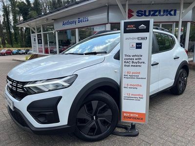 Used Dacia Sandero Essentiel 2025 White Hatchback