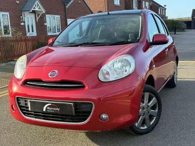 Begagnad Nissan Micra 80 HK (58 kW) 2012 Röd Halvkombi